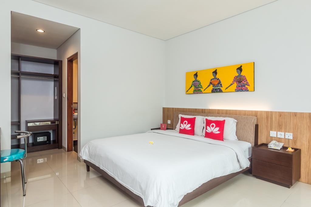 Zen Rooms Seminyak Mertanadi Bagian luar foto
